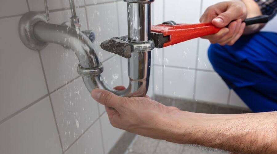 Expert burst pipe repair services in Richland, WA